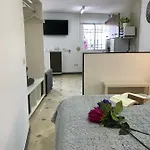 Apartament Loft Arco Del Cristo. *