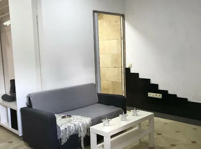 Апартаменты Loft Arco Del Cristo. Касерес